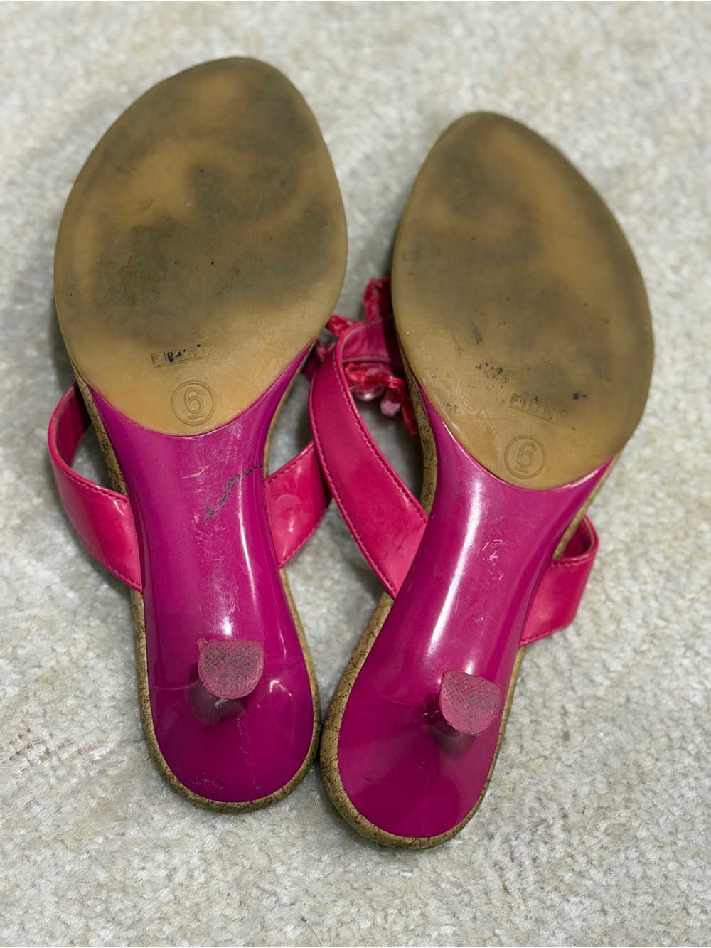 FIONI Clothing Hot Pink Floral Toe-Thong Sandals - Picture 3 of 3